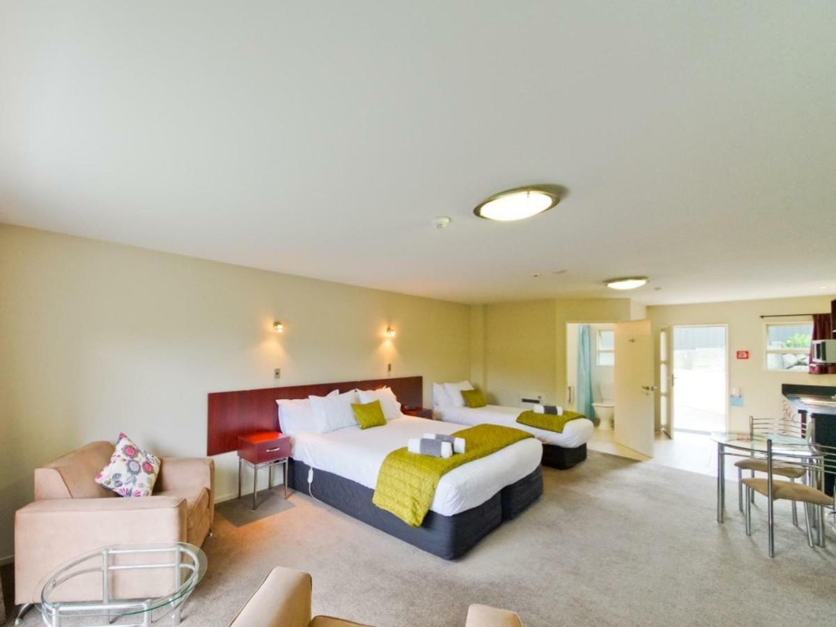 Asure Avenue Motor Lodge Тимару Экстерьер фото
