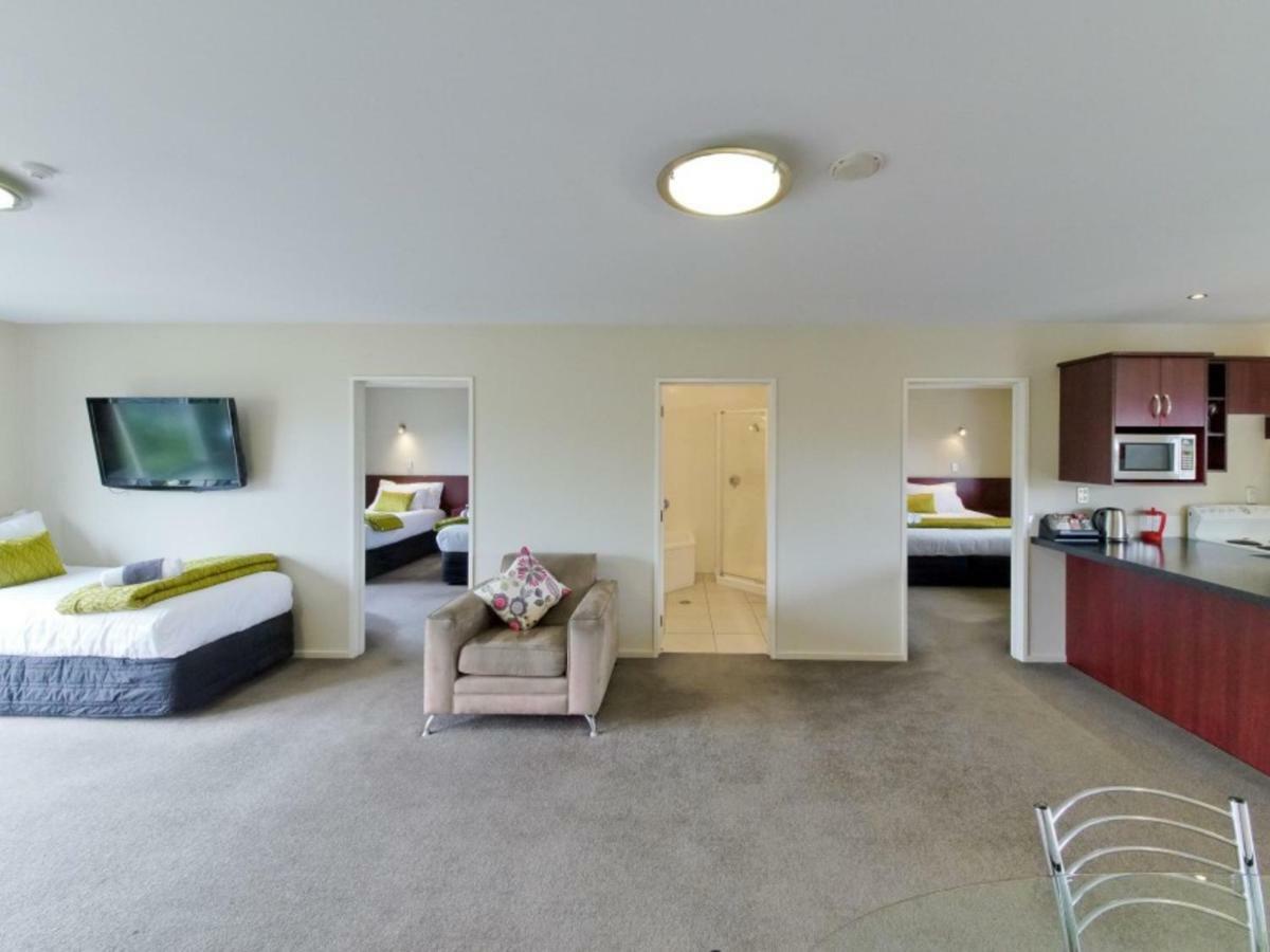 Asure Avenue Motor Lodge Тимару Номер фото